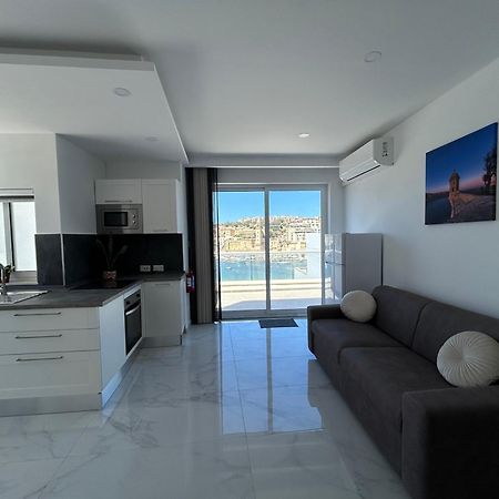 Seaview Setters Penthouse Marsaskala Apartman Kültér fotó