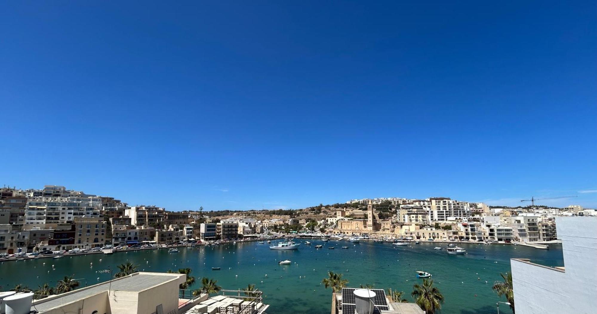 Seaview Setters Penthouse Marsaskala Apartman Kültér fotó